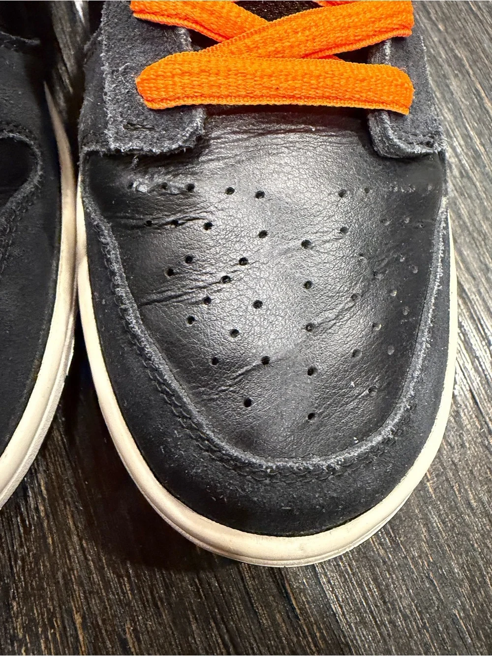Size 9.5 - Nike SB Dunk Low Pro Harley Davidson Black Orange Blaze White 2010